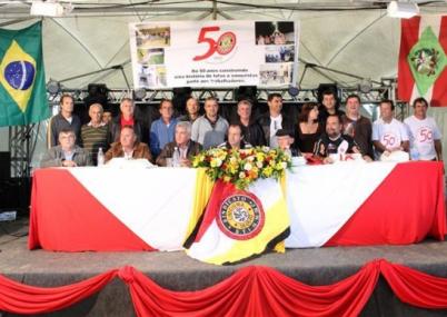 Festa reúne três mil metalúrgicos em comemoração ao jubileu de ouro