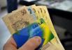 Trabalhadores podem sacar o abono a partir de julho