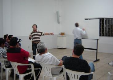 Atenção metalúrgicos da Pagé - Assembleia amanhã (23) as 6h30 em frente a empresa
