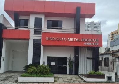 Metalúrgicos do Sindimetal fecham negociação com 7% de aumento geral