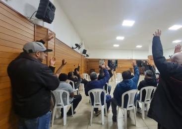 Metalúrgicos do Simec e Sindimetal dizem não as proposta de 6% de aumento dos Sindicatos Patronais 